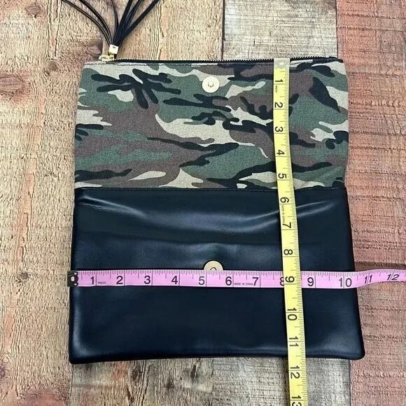 Funky Monkey Camo Foldover Clutch Camouflage with Red Interior - Picture 5 of 9